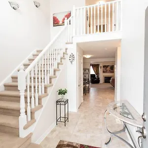 Fallsview Family Holiday home Niagara Falls