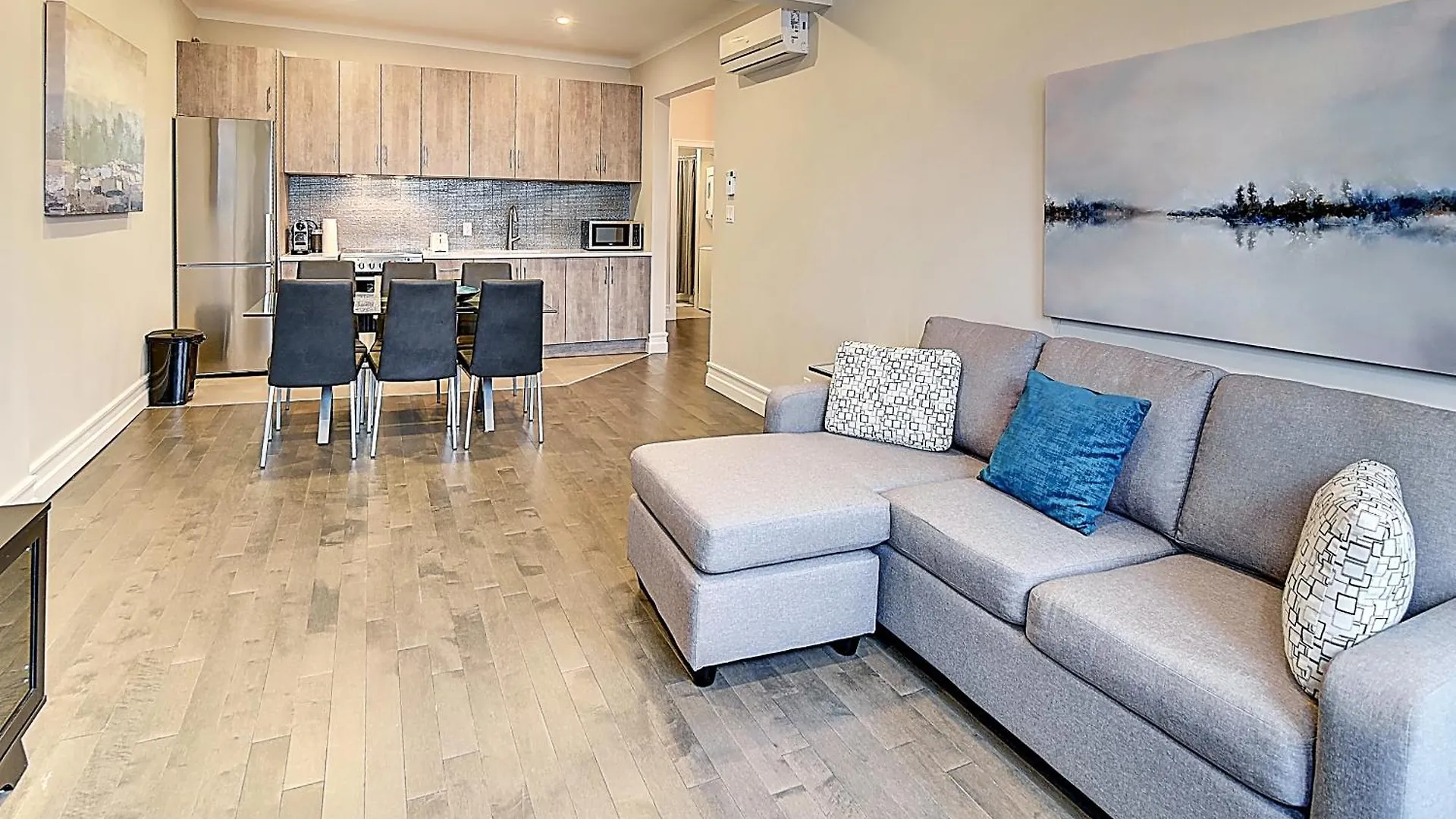 Apartment Plateau Prime Residence Montreal Canada