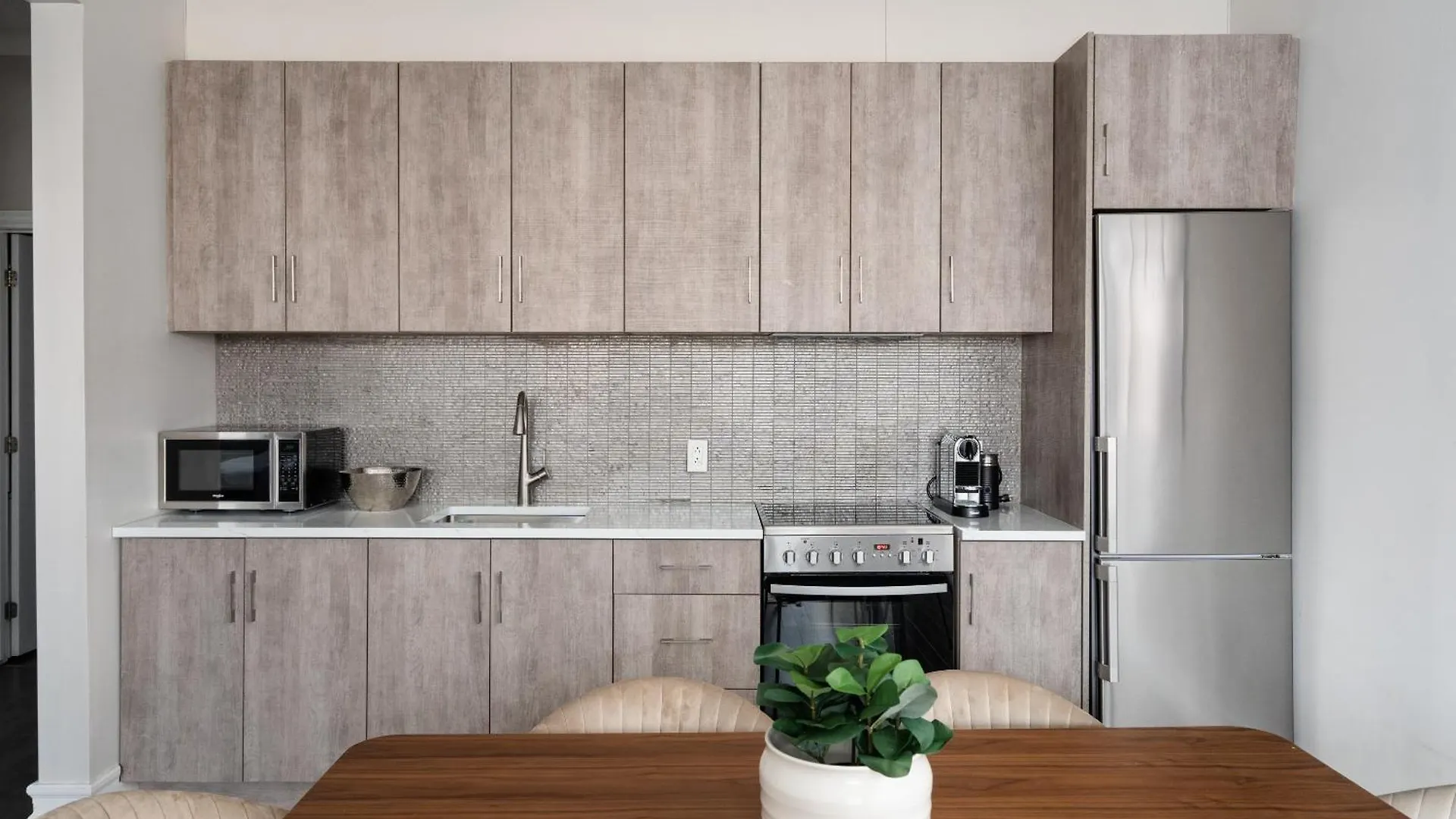 Plateau Prime Residence Montreal