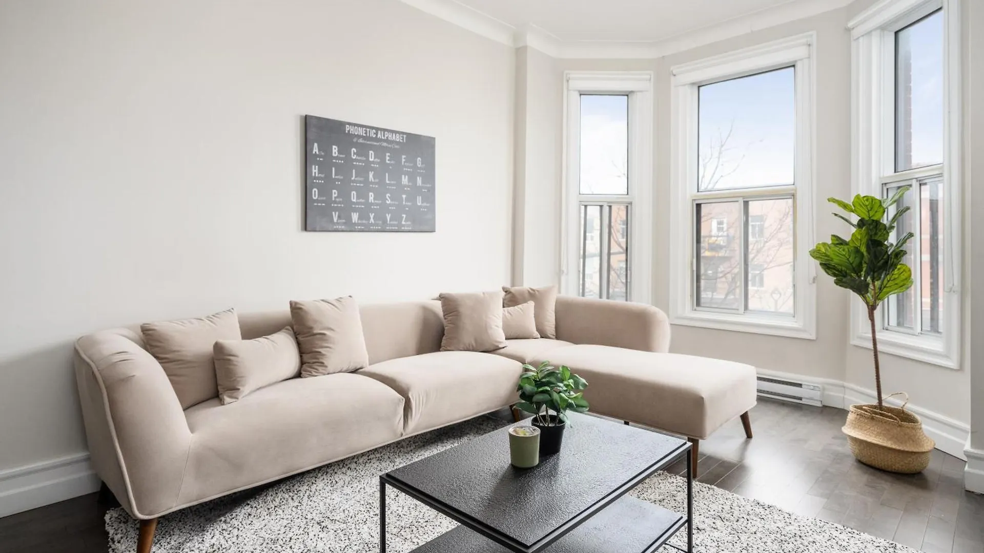 Plateau Prime Residence Montreal Canada